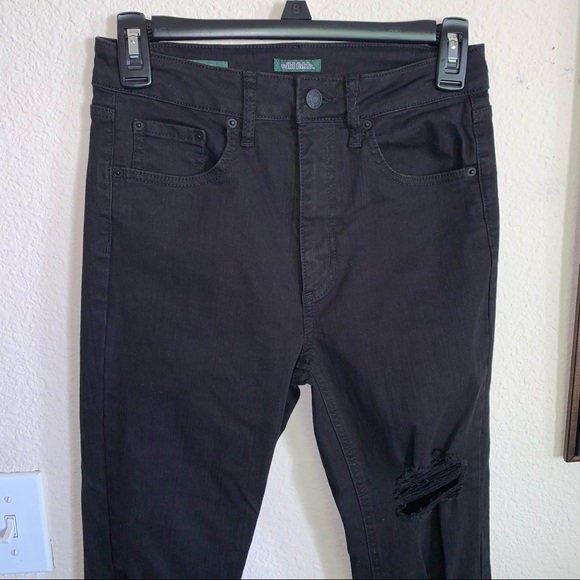 Wild Fable Black Highest Rise Skinny Distressed Jeans - Picture 8 of 15